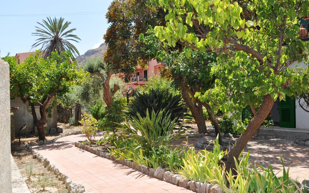 Seafront Apartments Garden House Taormina Pokój zdjęcie